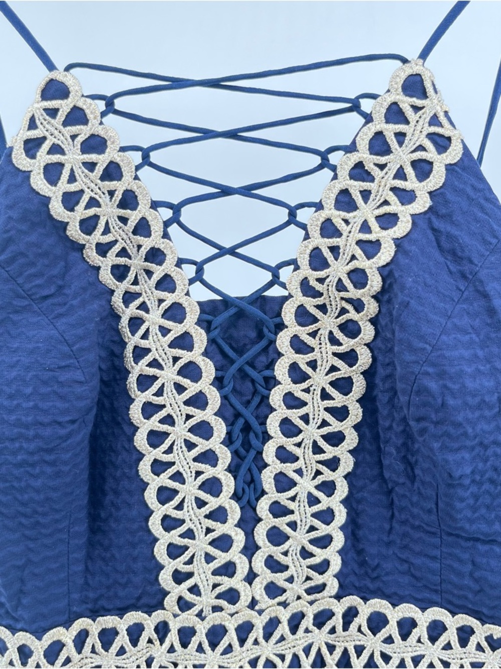 Lilly Pulitzer Trista Navy Gold Lace Up Shift Dress Resort Vacation Mini US 2 - Picture 8 of 16